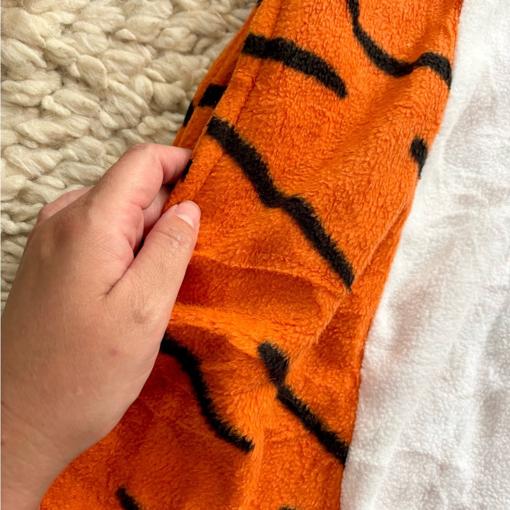 Tiger Costume one piece unisex XL - Picture 12 of 14
